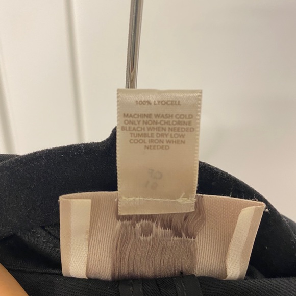 Loft Black Vest - Size M - Picture 3 of 3